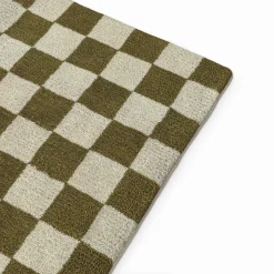 Murray 8 x 10 Wool Rug - Checkered Green