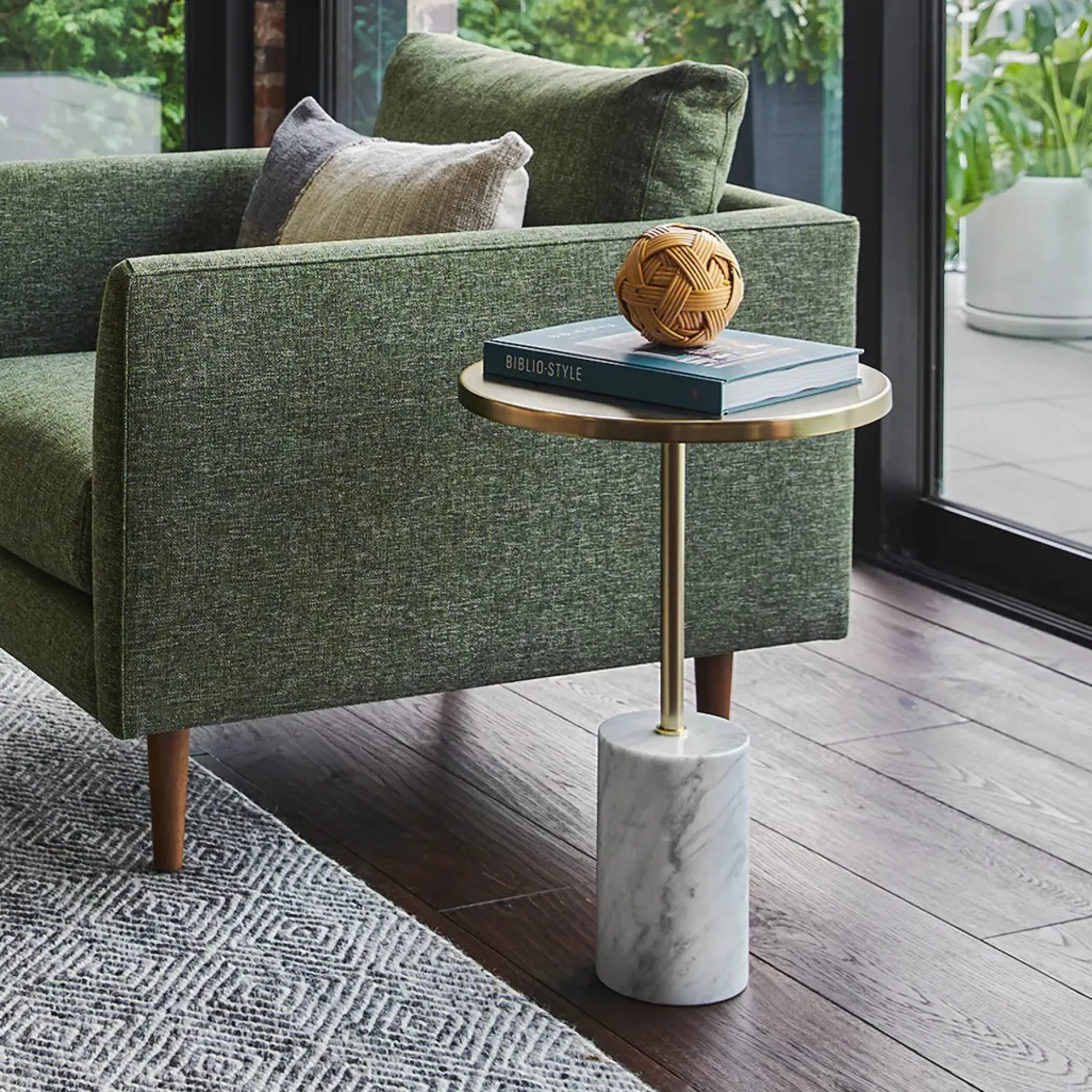 Narro Marble Side Table - Brass