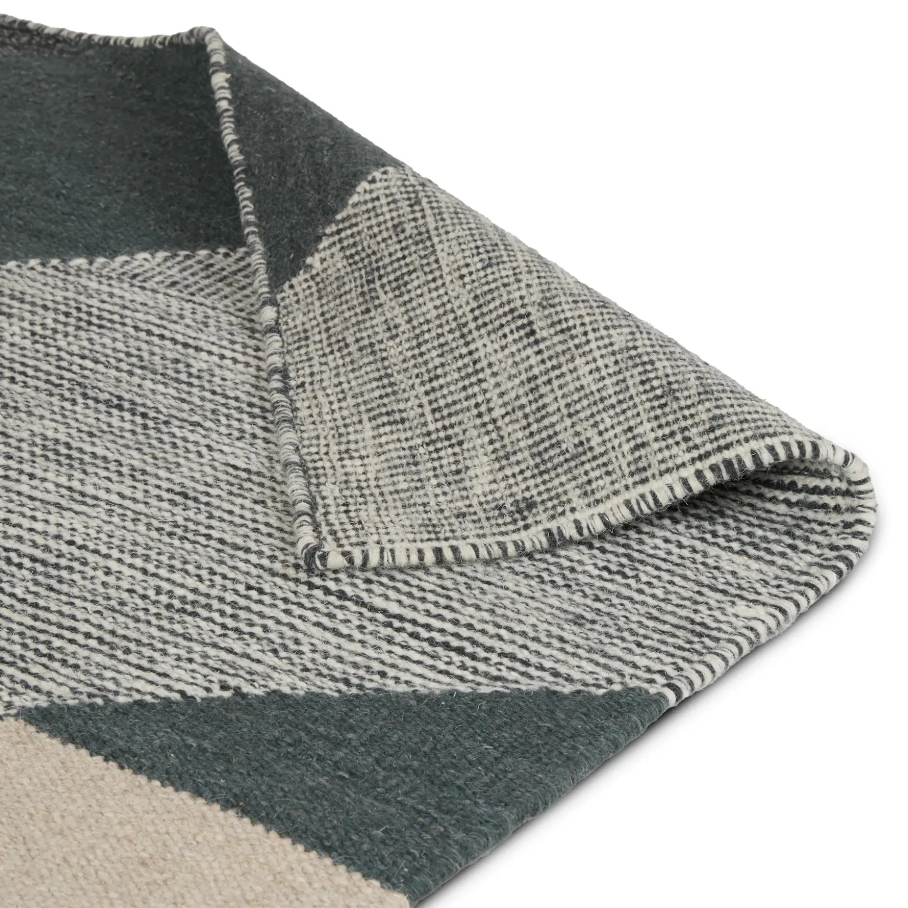 Nelsa 8 x 10 Rug - Geo Blue