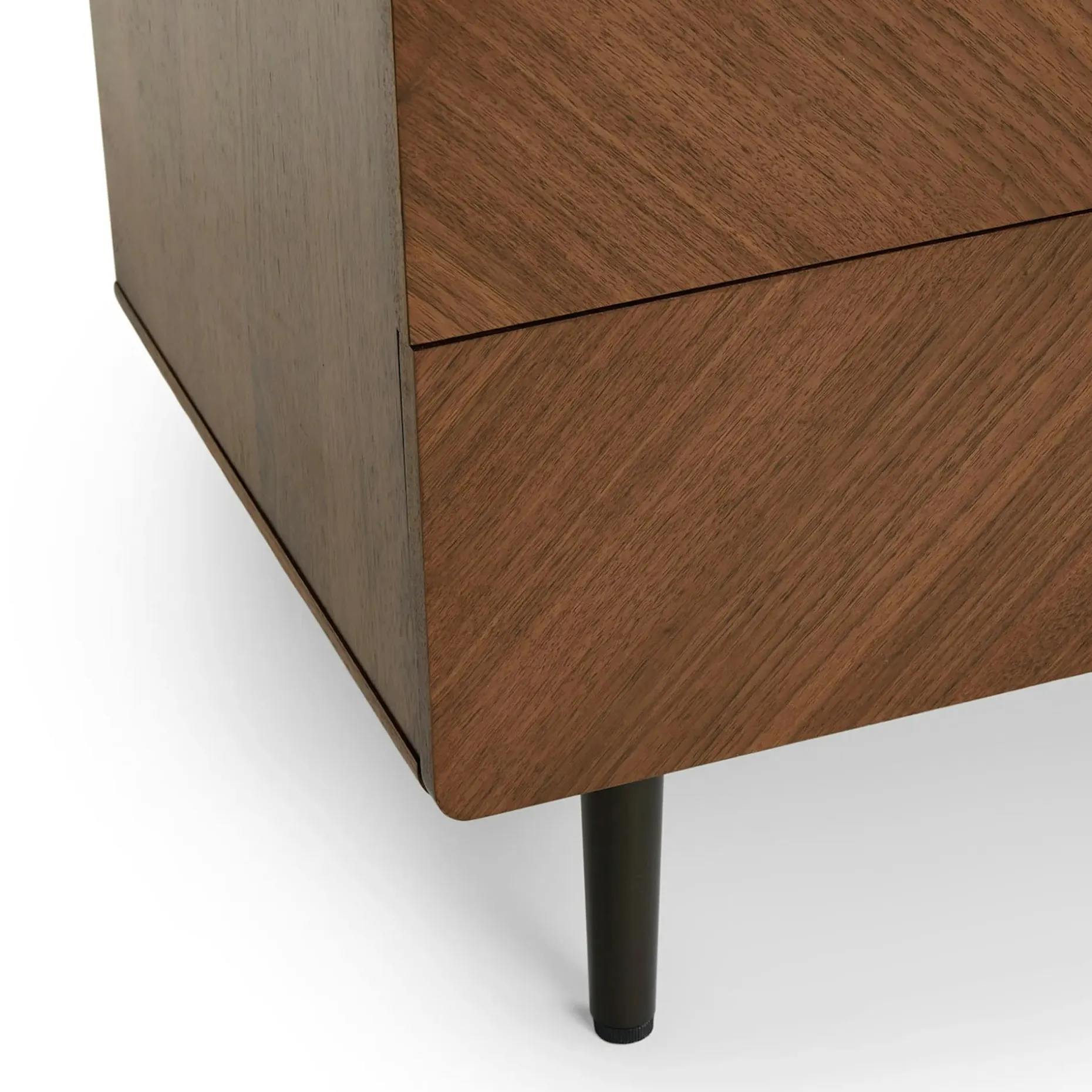 Nera 63" Low Media Unit - Walnut