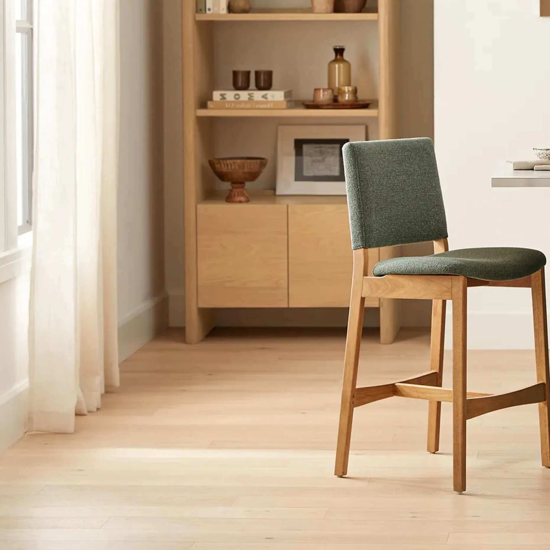 Nosh Counter Stool - Oak and Ratine Green