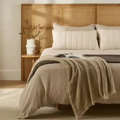 Olalla Queen Headboard - Oak