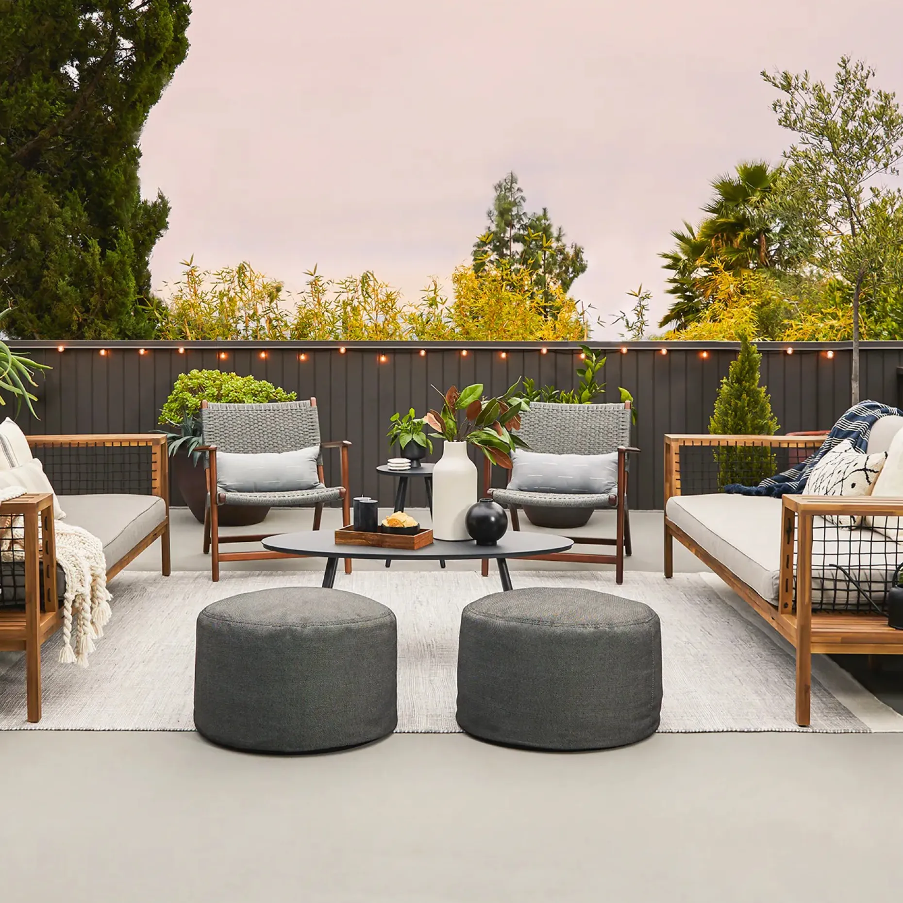 Olara 25" Indoor/Outdoor Pouf - Met Black