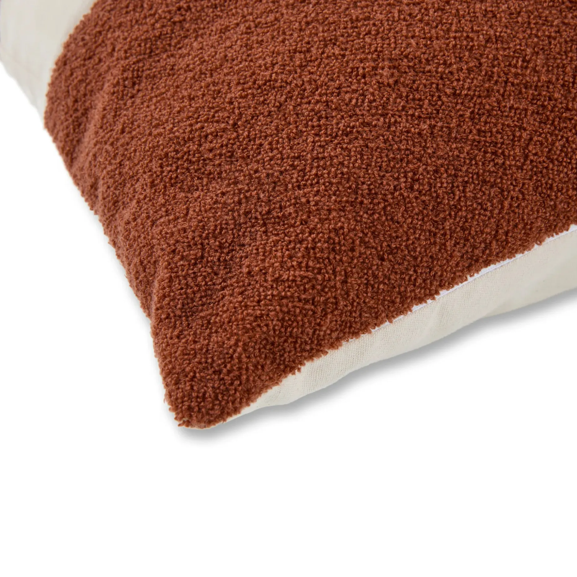 Onda Pillow - Ruby Mocha