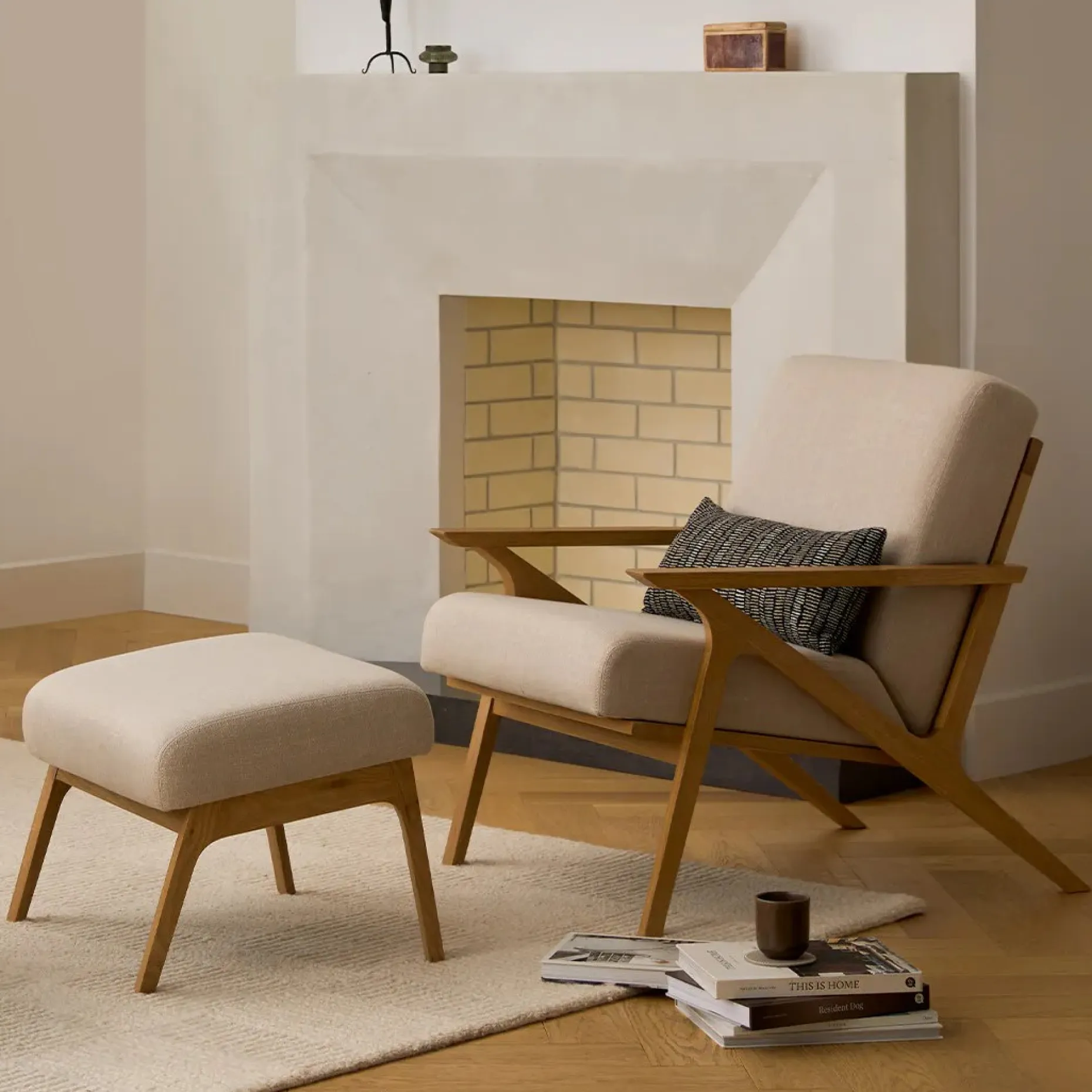 Otio 22" Ottoman - Oak and Welsh Taupe