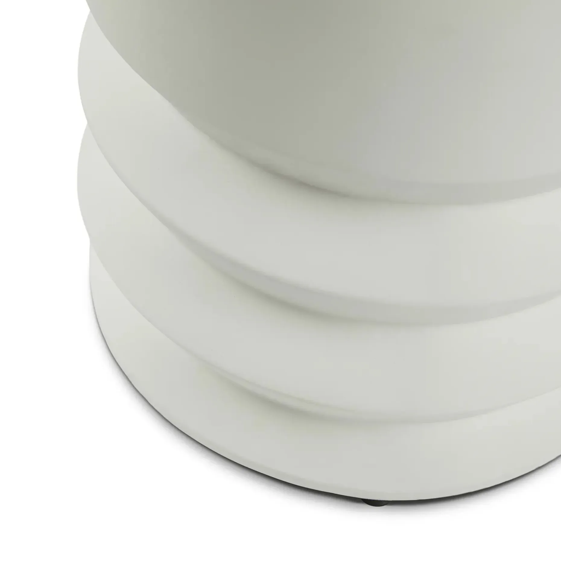 Pindo Outdoor Concrete Side Table - White