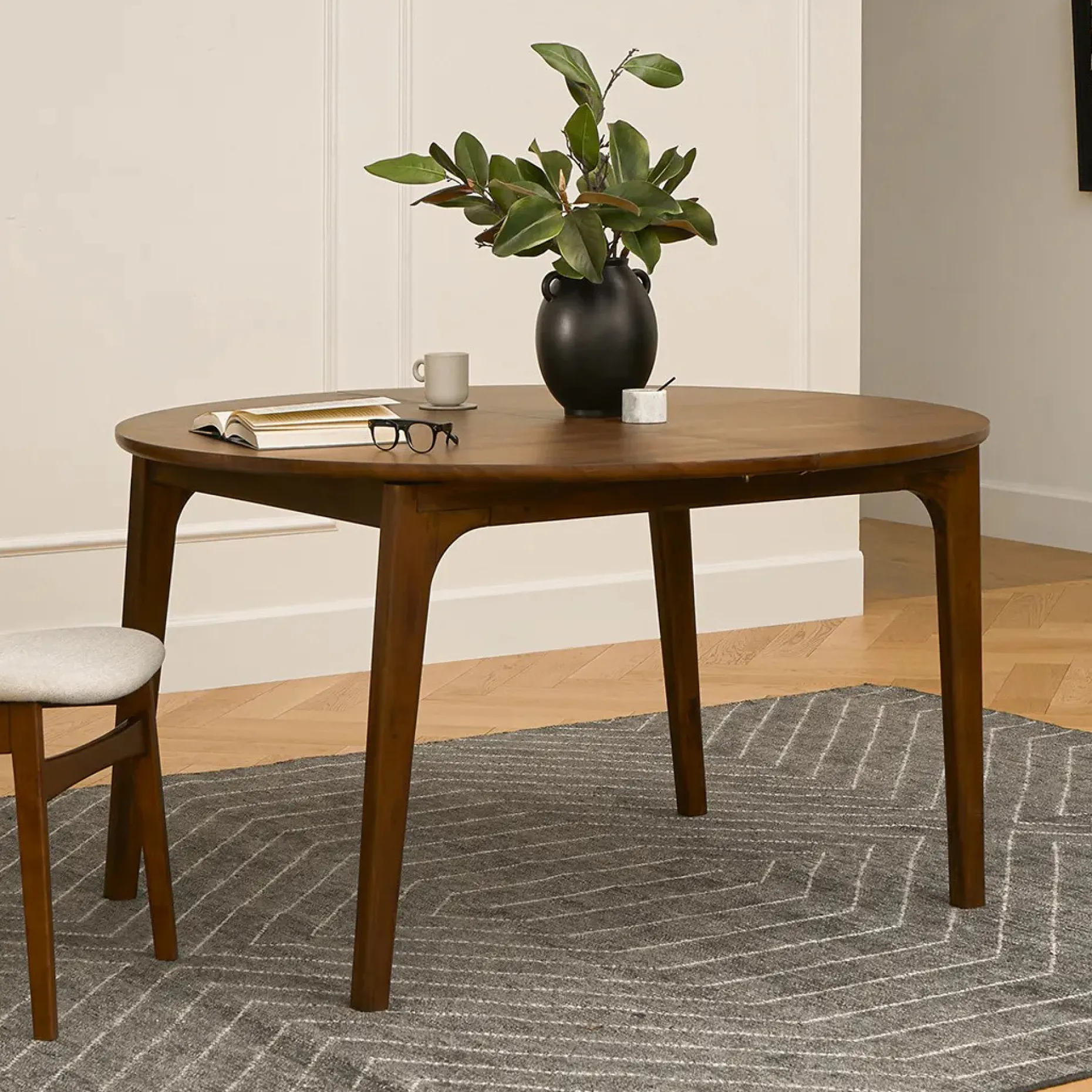 Plumas 55" - 74.75" Extendable Dining Table - Walnut