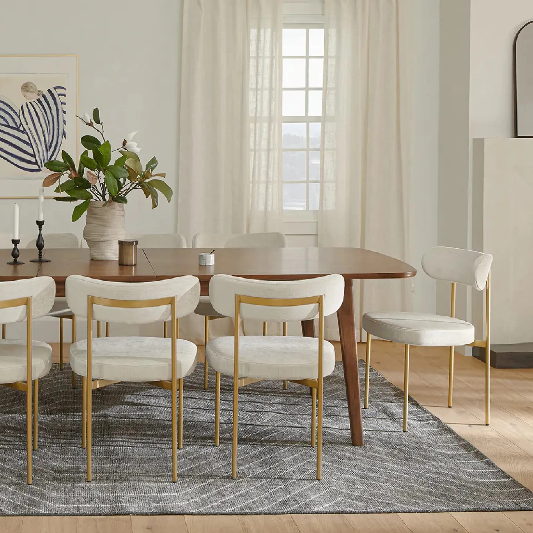 Plumas 92.5" - 112" Extendable Dining Table - Walnut