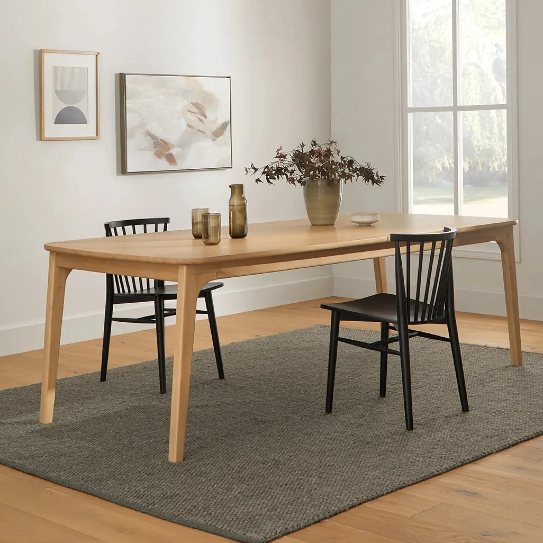 Plumas 92.5" - 112" Extendable Dining Table - White Oak