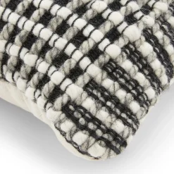 Ren Large Pillow - Black Weave