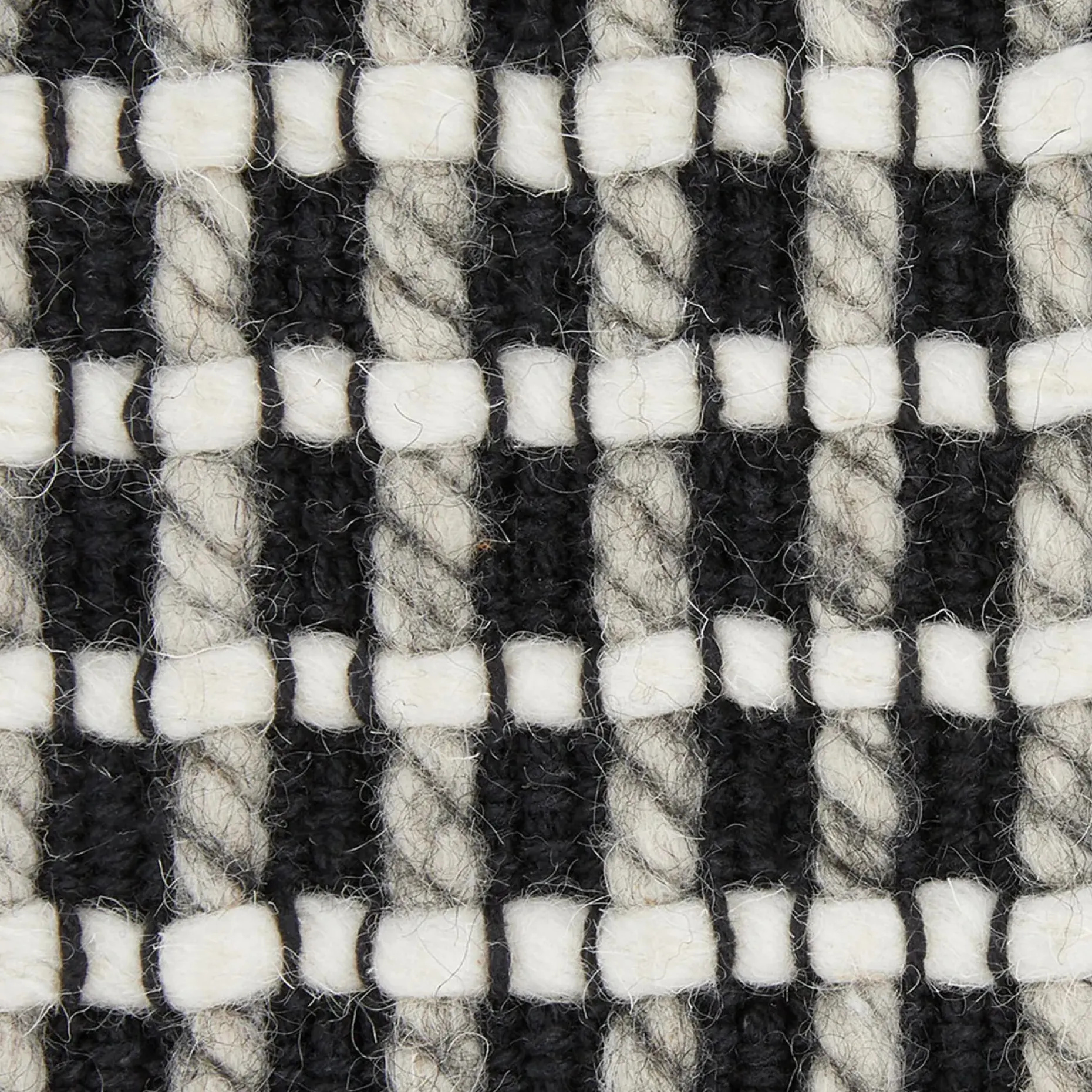 Ren Large Pillow - Black Weave