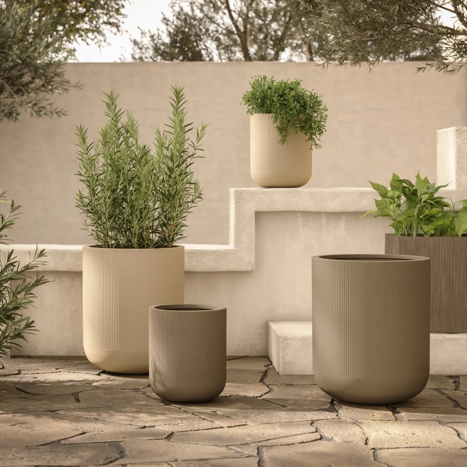 Reya Large Indoor/Outdoor Planter - Concrete Gray