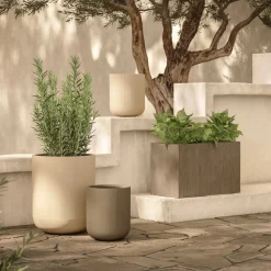 Reya Rectangular Indoor/Outdoor Planter - Concrete Gray