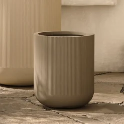 Reya Small Indoor/Outdoor Planter - Concrete Gray