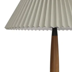 Rye Table Lamp - Walnut