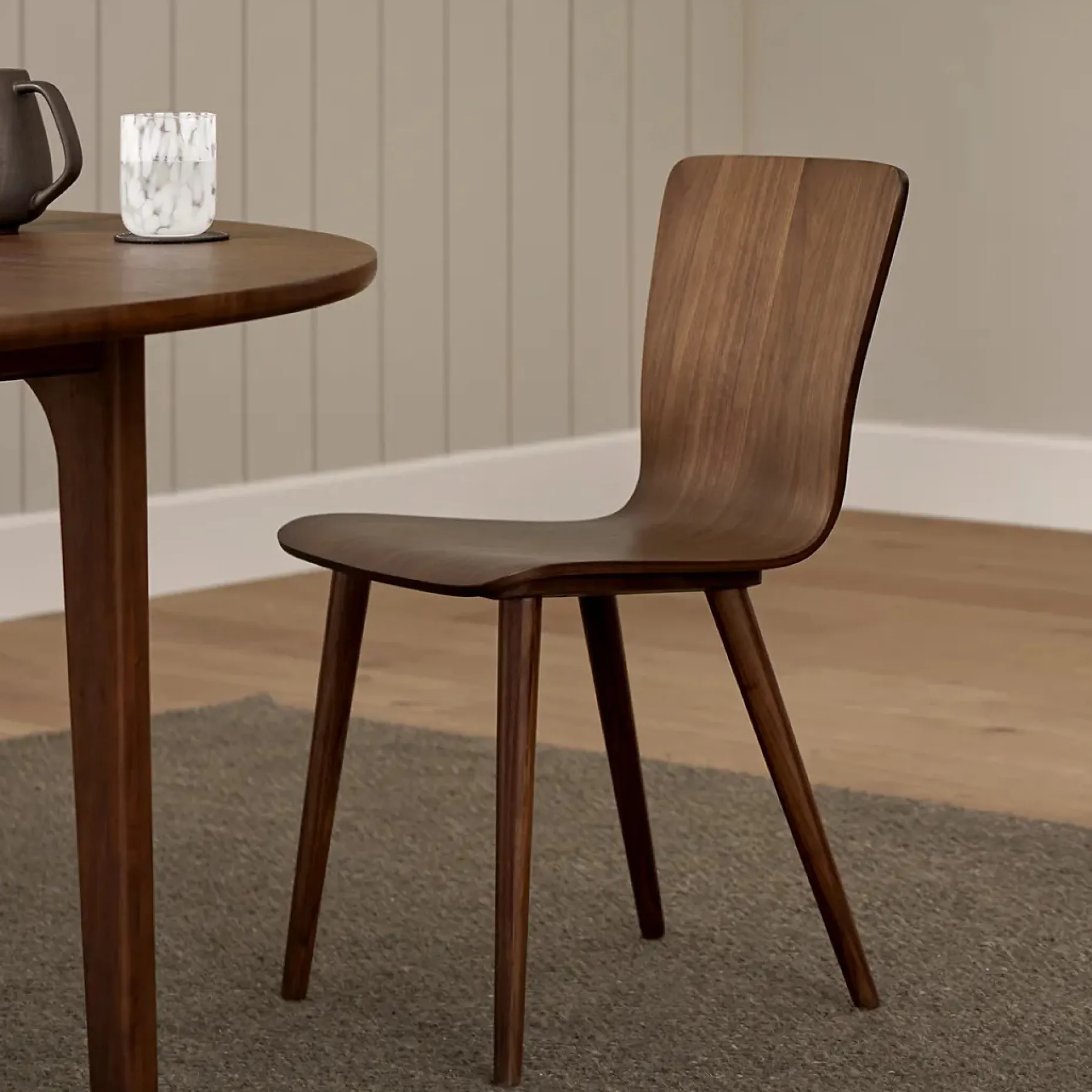 Sede Dining Chair - Walnut
