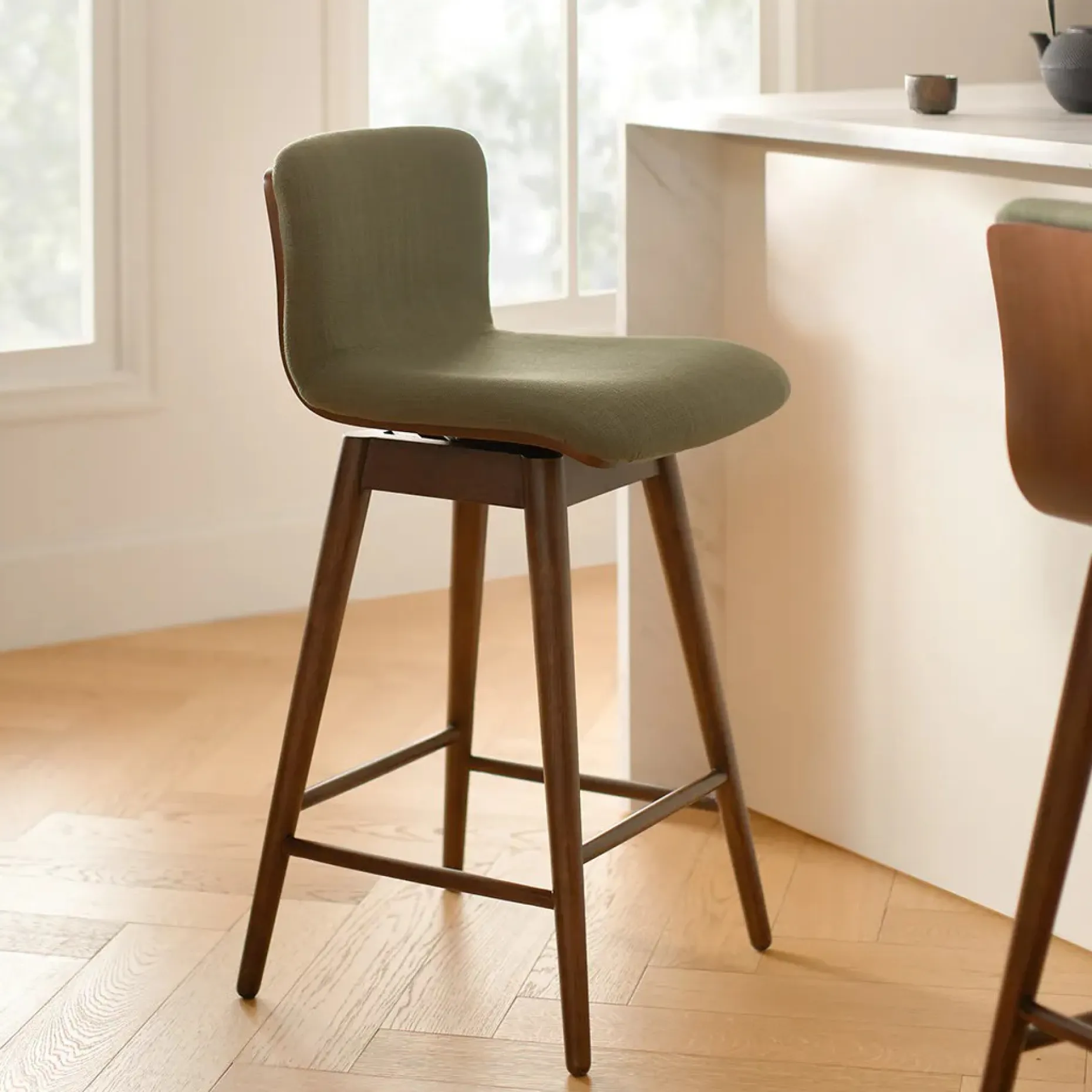 Sede Swivel Counter Stool - Walnut and Olio Green