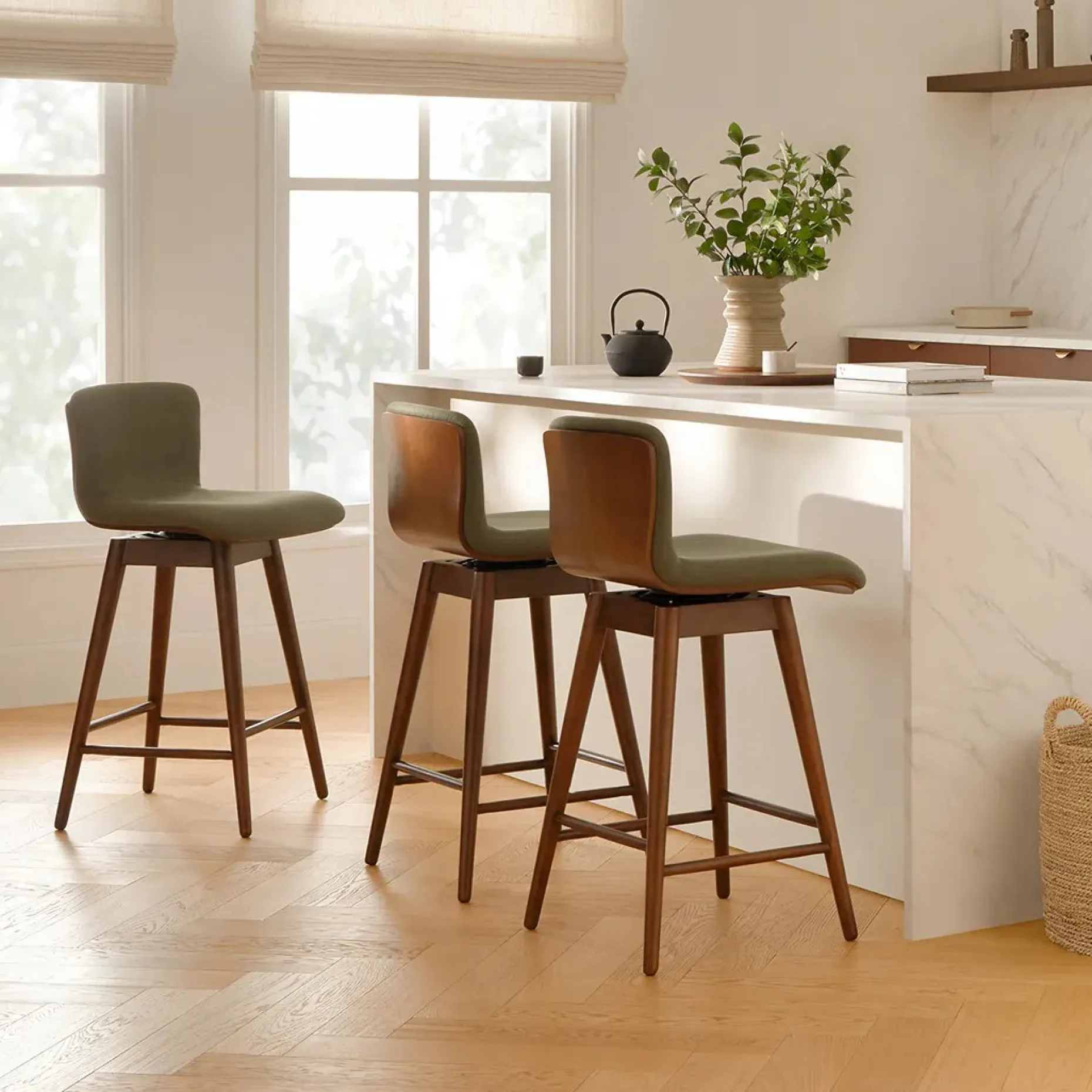 Sede Swivel Counter Stool - Walnut and Olio Green