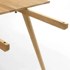 Seno 71" - 110" Extendable Dining Table - Oak