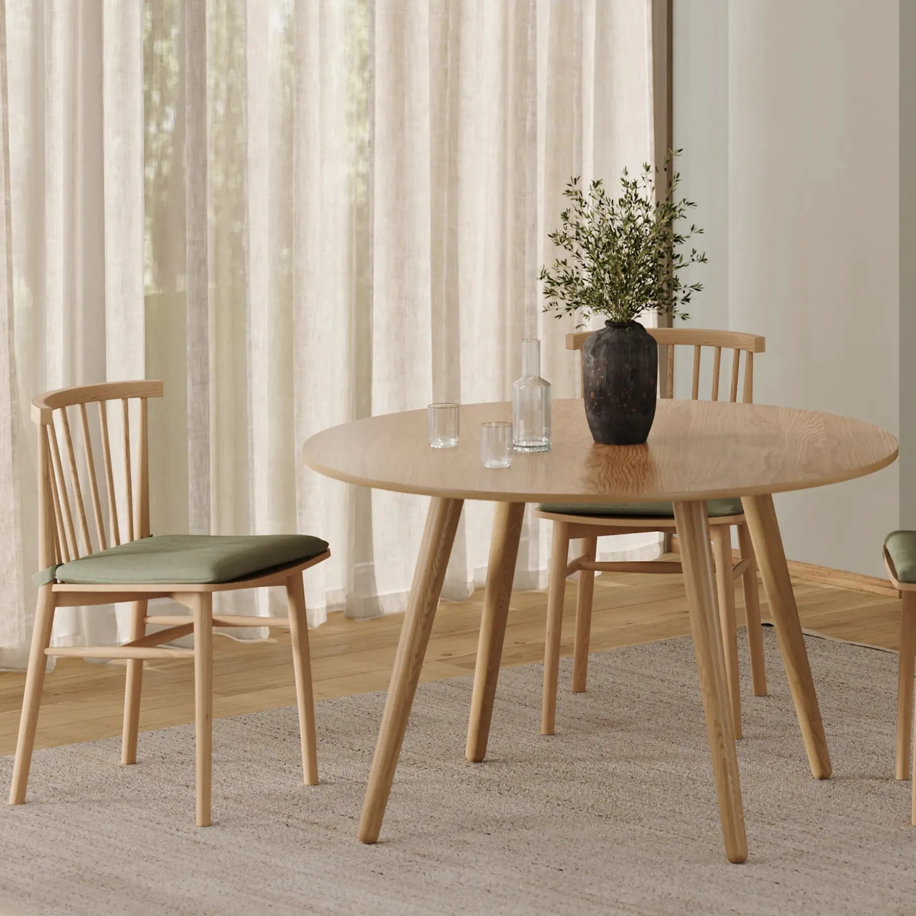 Seno 47" Round Dining Table - Oak