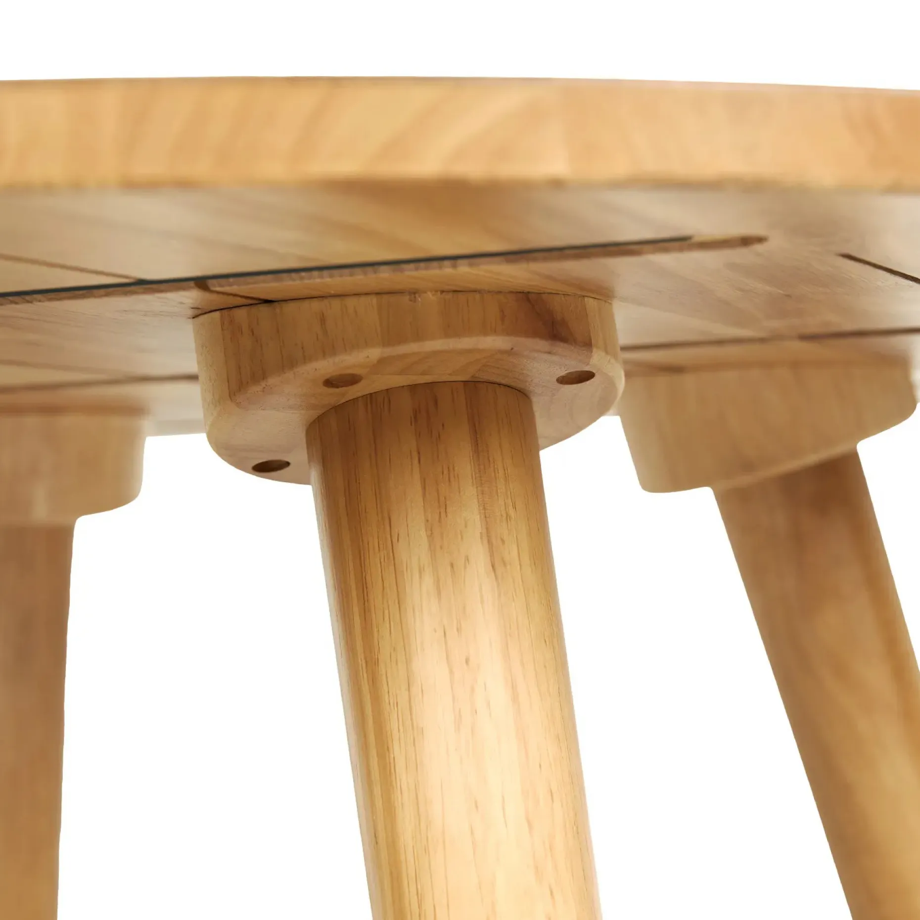 Seno 47" Round Dining Table - Oak