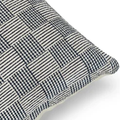 Smilla Indoor/Outdoor Pillow - Dusk Blue