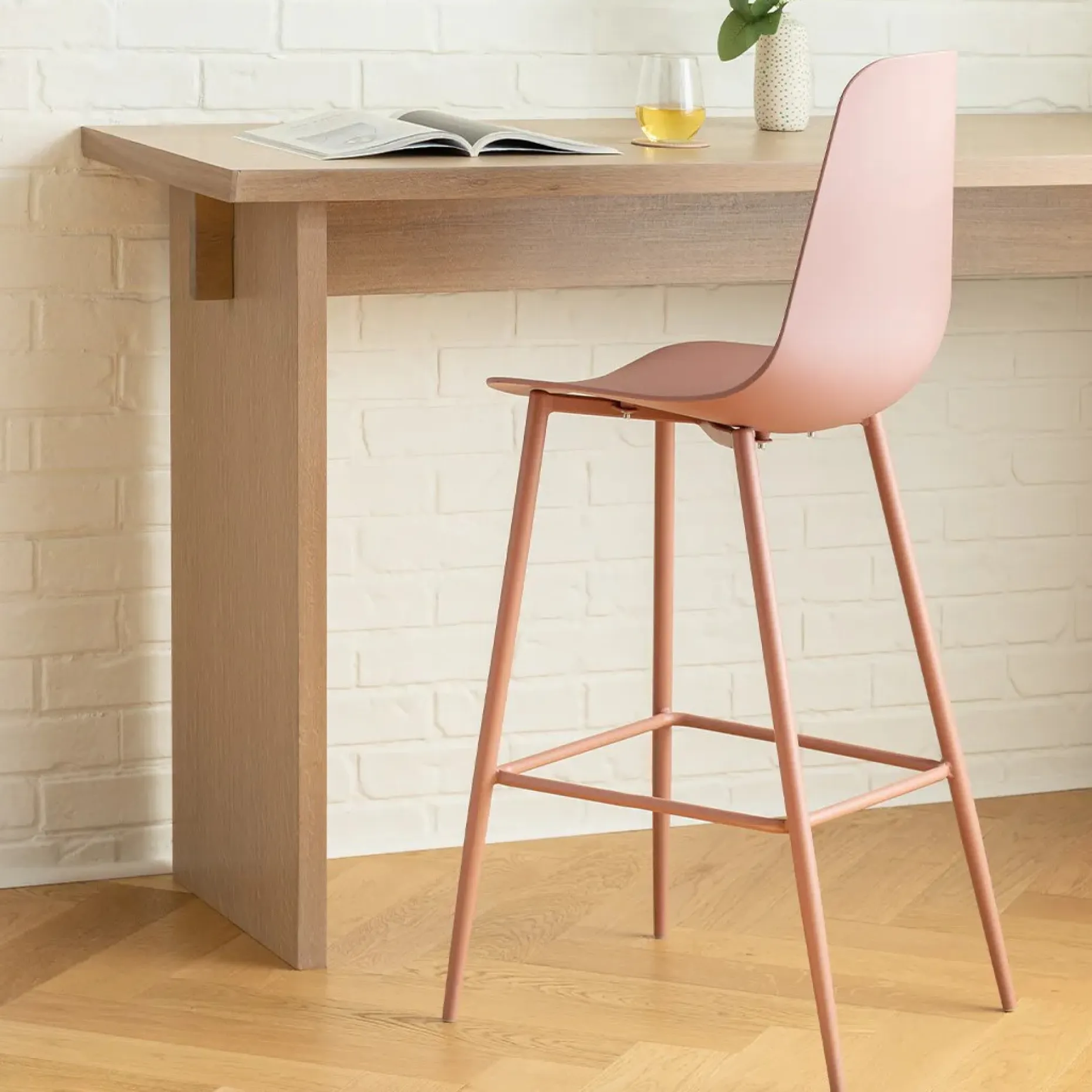 Svelti Bar Stool - Dusty Pink