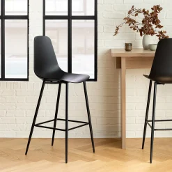 Svelti Bar Stool - Pure Black