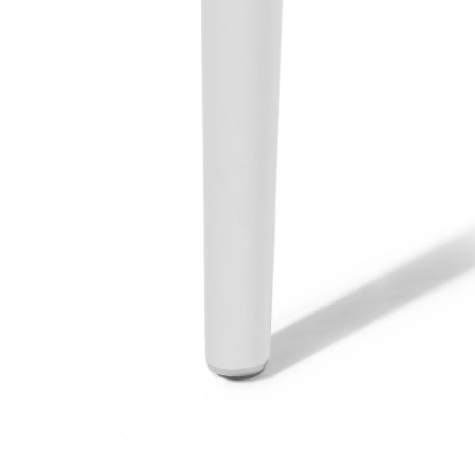 Svelti Bar Stool - Pure White