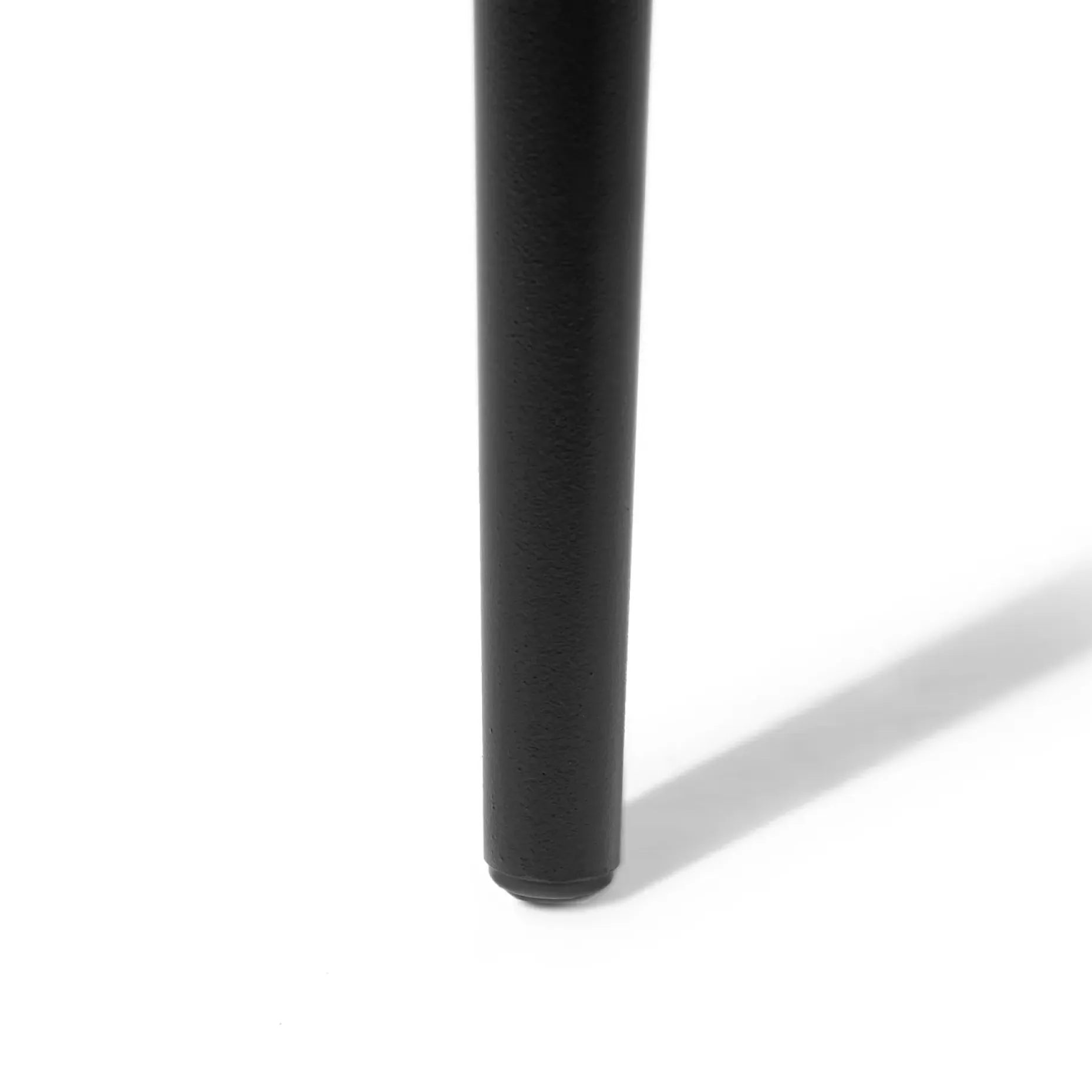 Svelti Counter Stool - Pure Black