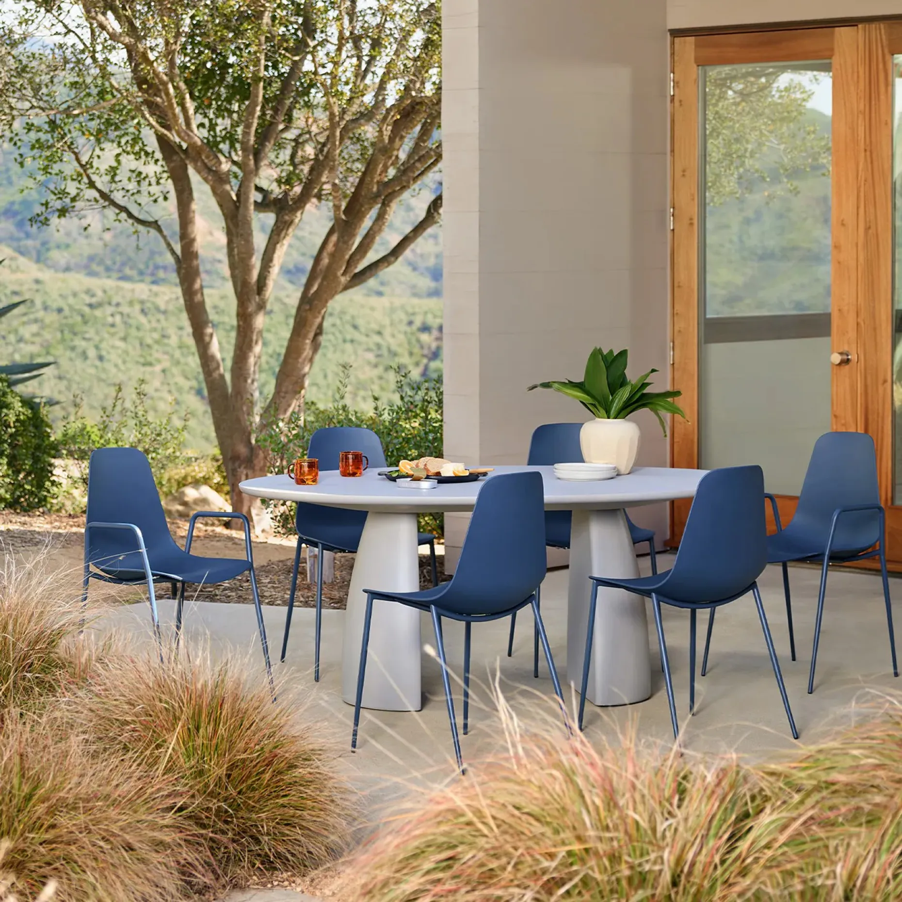 Svelti Dining Chair - Berry Blue