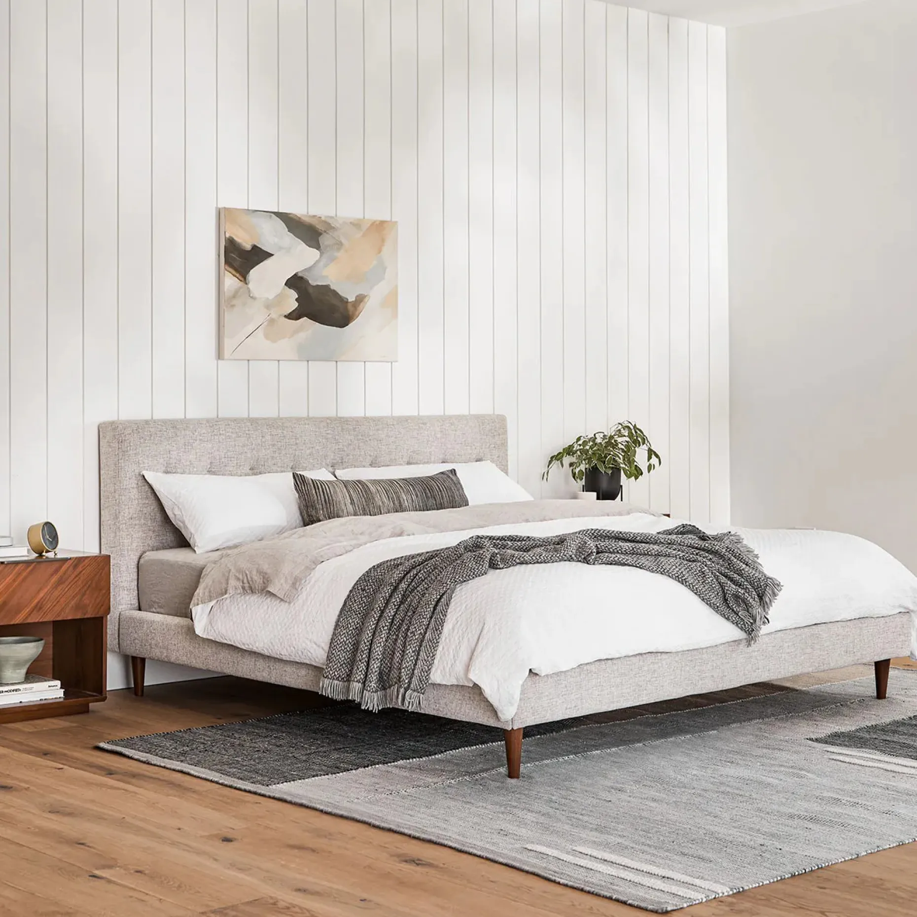 Sven King Tufted Bed - Birch Ivory