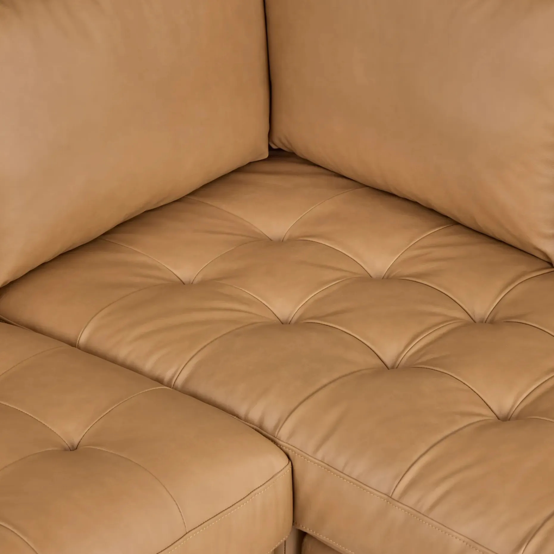 Sven 91" Tufted Leather Corner Sectional - Charme Tan