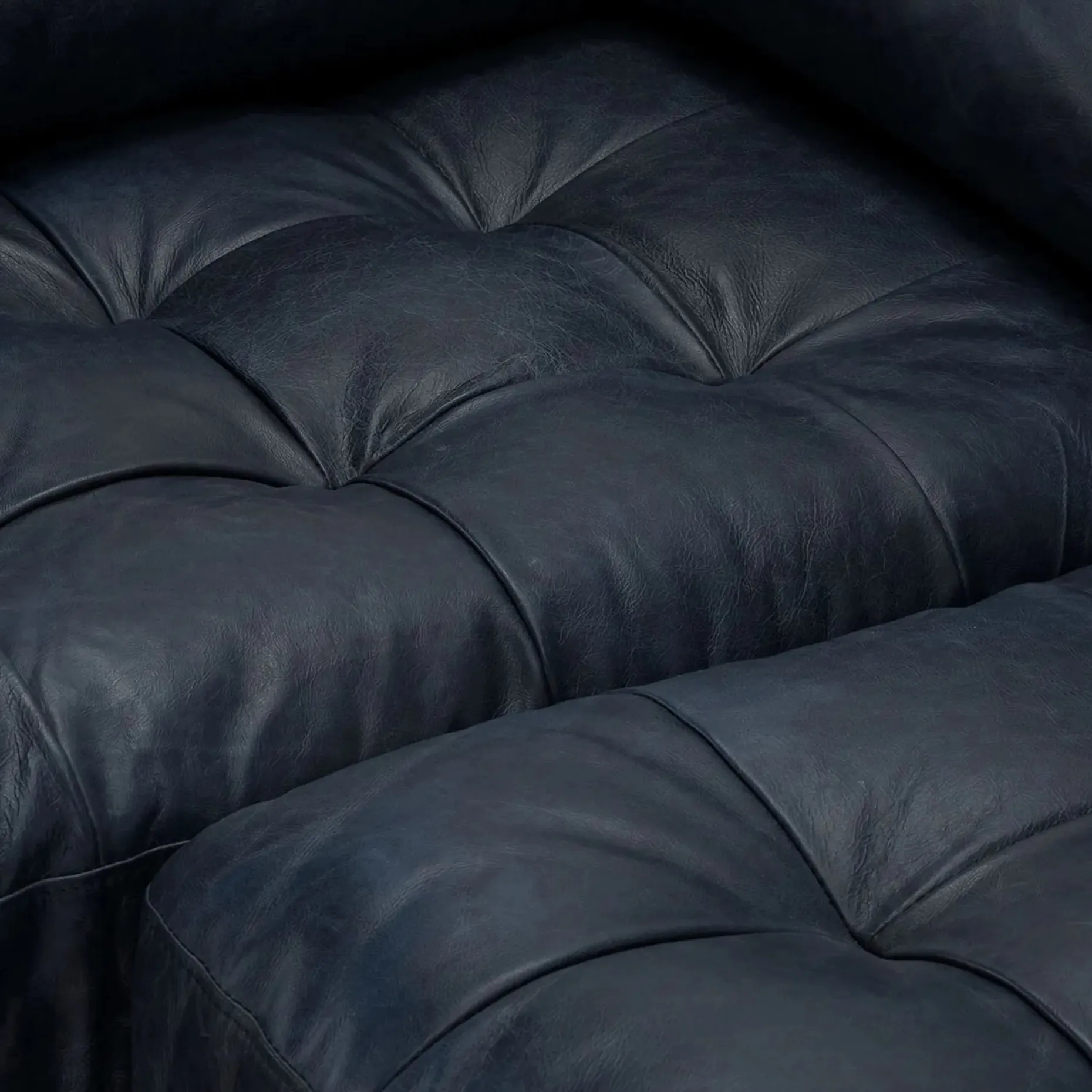 Sven 100" Tufted Leather Left Sectional - Oxford Blue