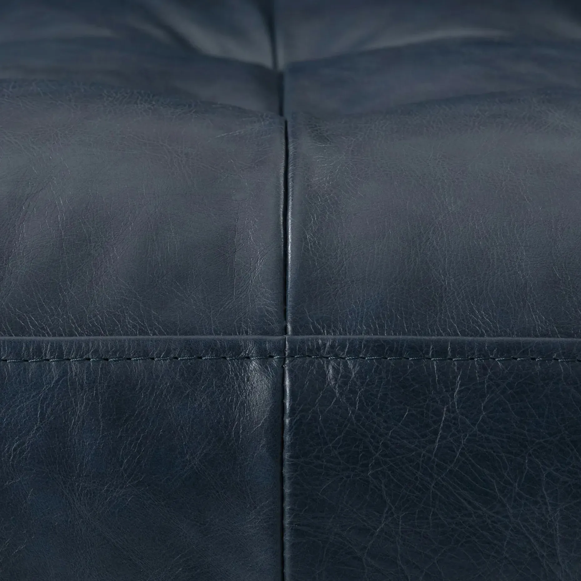 Sven 42" Tufted Leather Lounge Chair - Oxford Blue