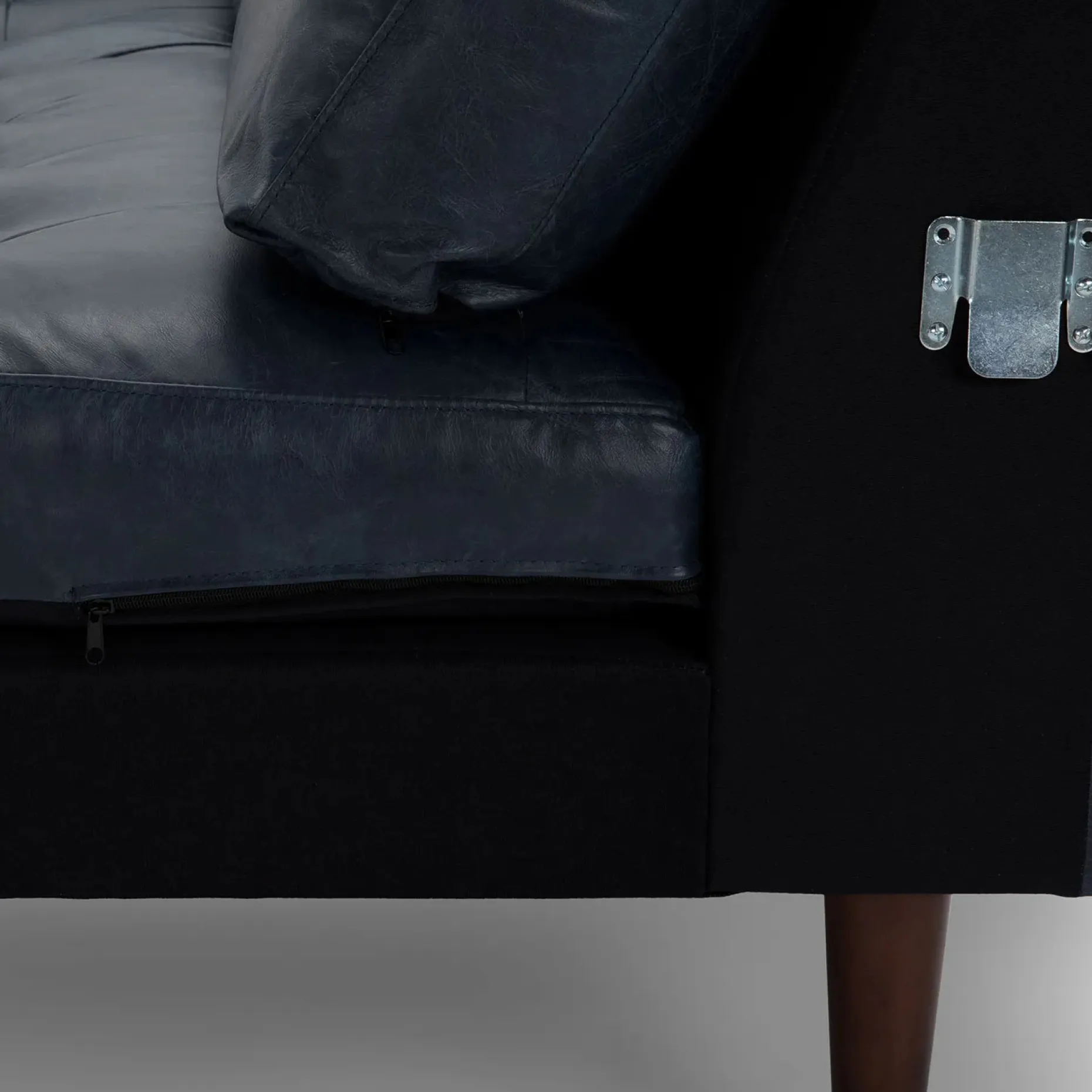 Sven 100" Tufted Leather Right Sectional - Oxford Blue