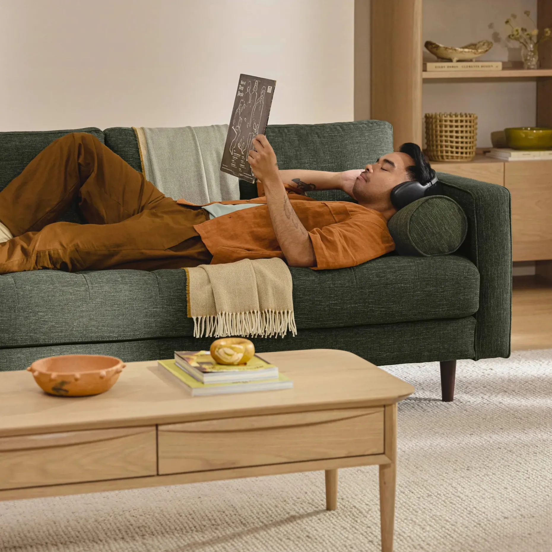Sven 88" Tufted Sofa - Fir Green