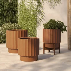 Tera Short Indoor/Outdoor Planter Set - Terracota and Walnut