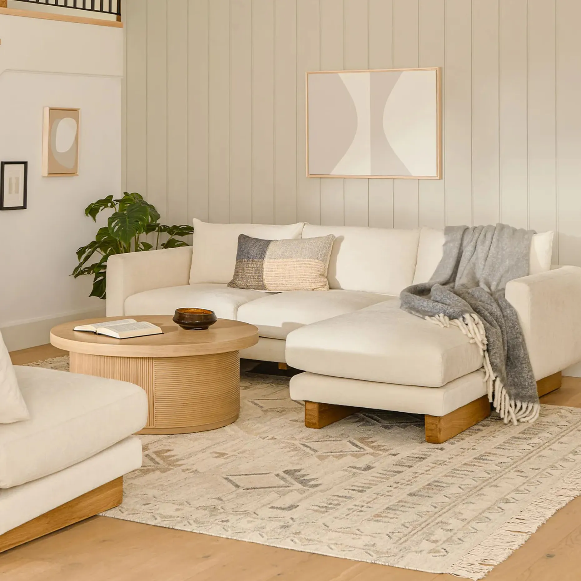 Tida 8 x 10 Rug - Silver Etch