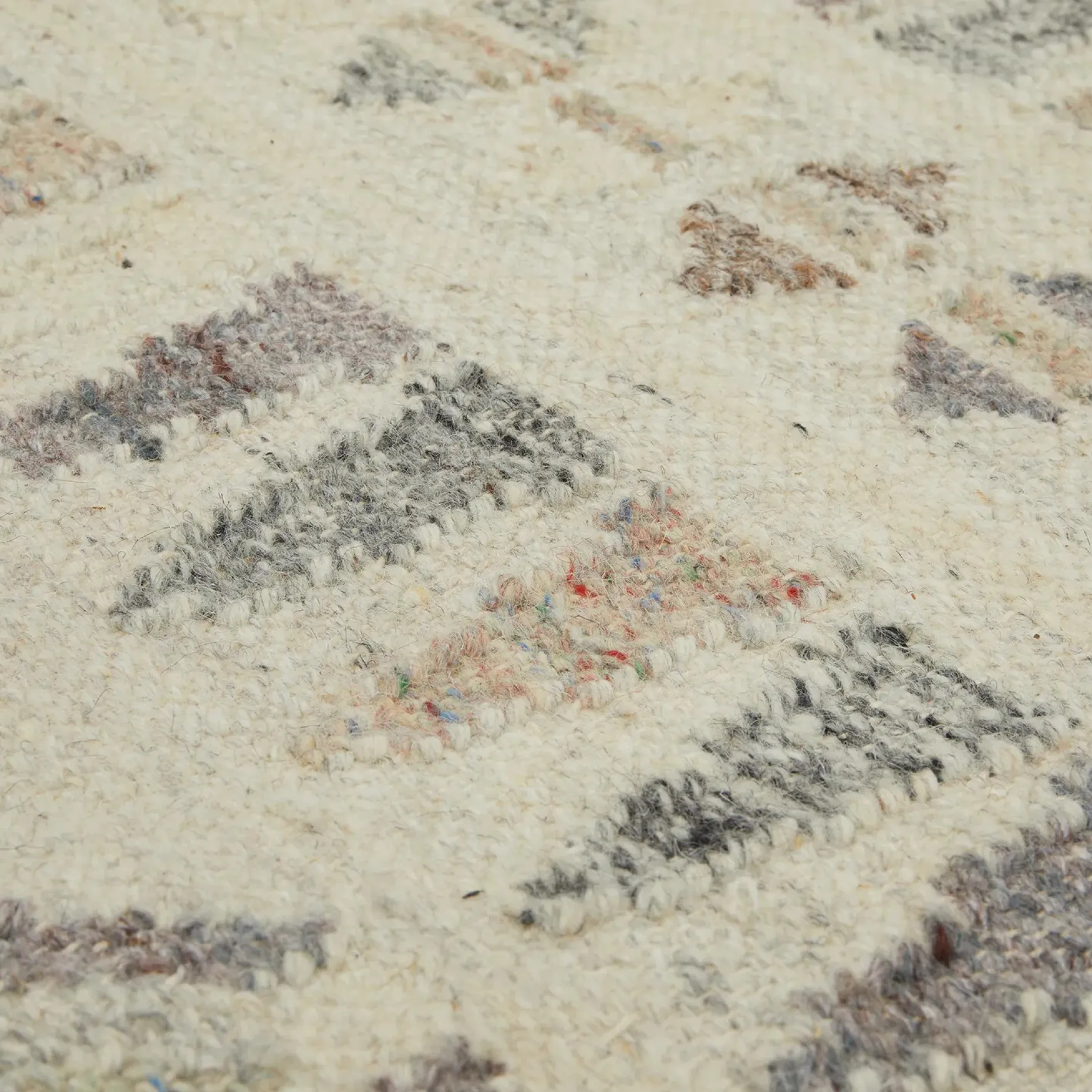 Tida 8 x 10 Rug - Silver Etch