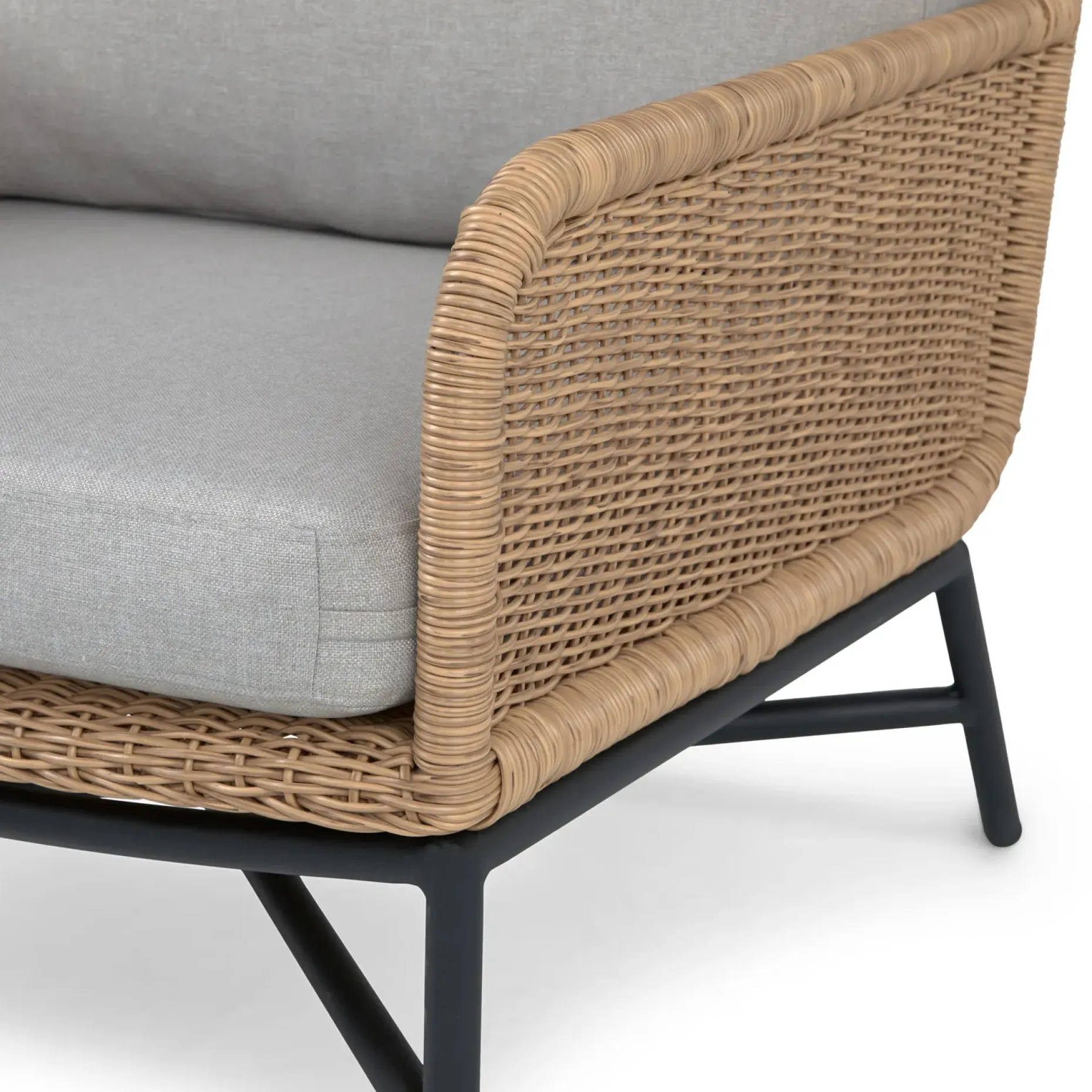Tody 30.5" Outdoor Lounge Chair - Beach Sand