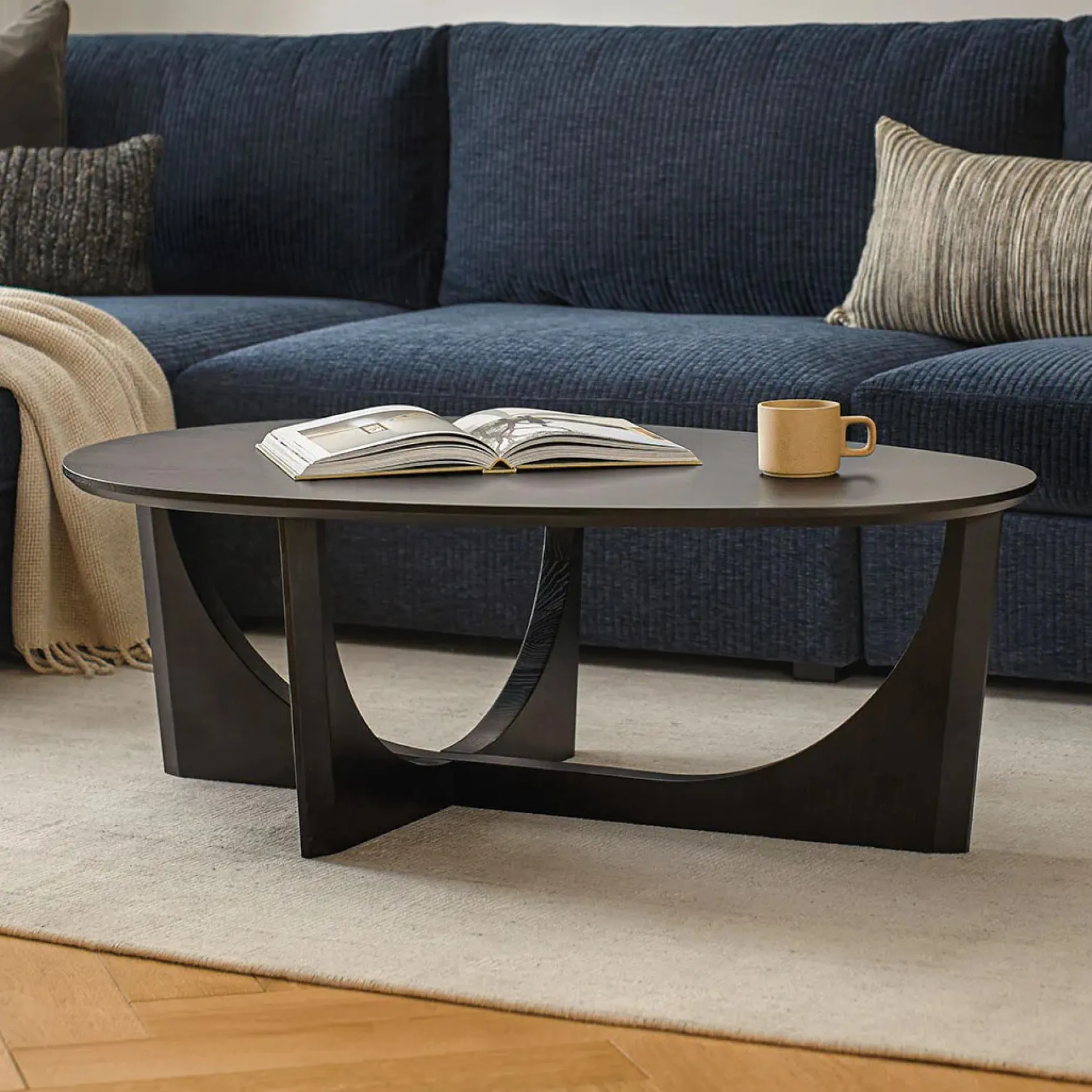 Tovi 42.5" Coffee Table - Black