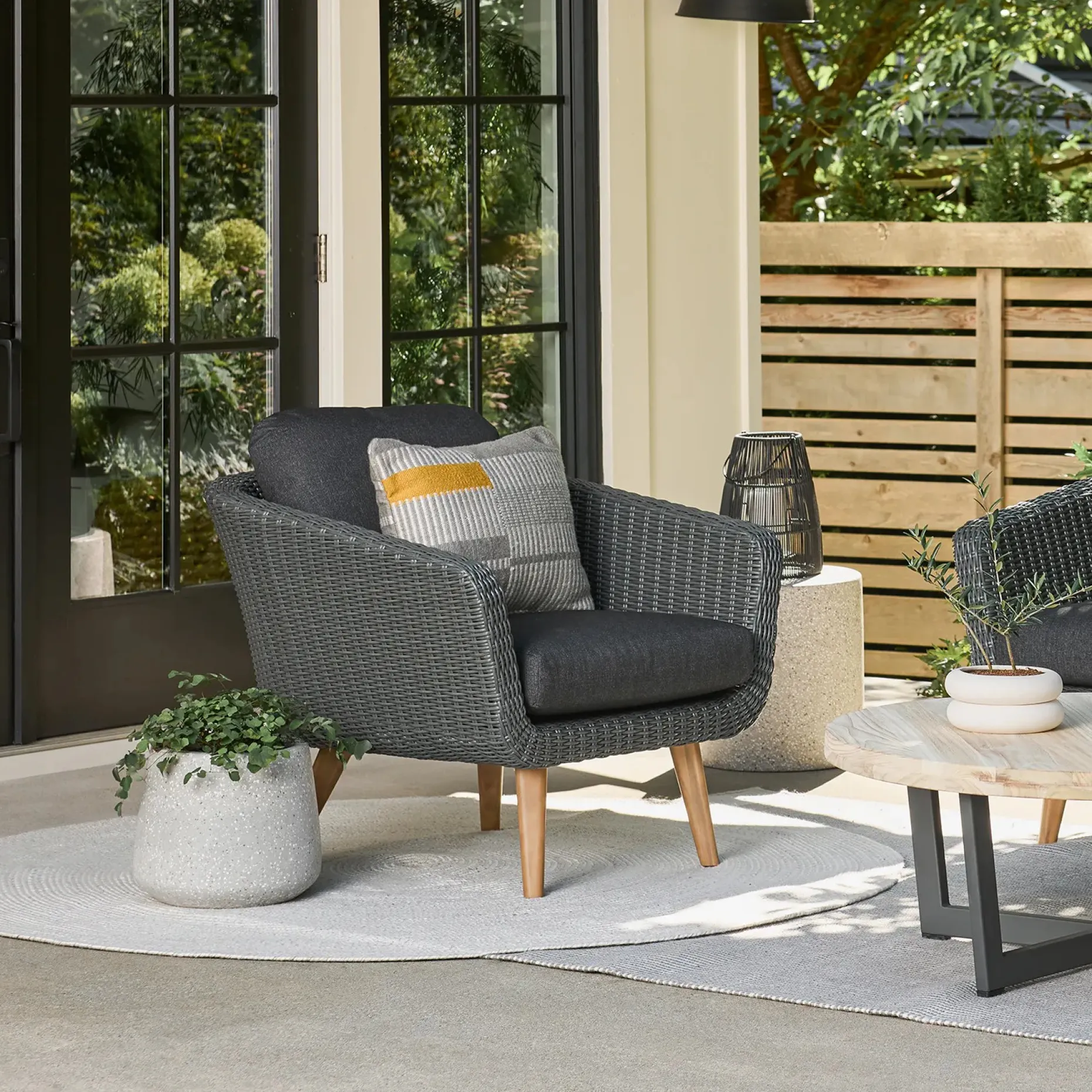 Tuva Narrow Indoor/Outdoor Planter - Gray Terrazzo