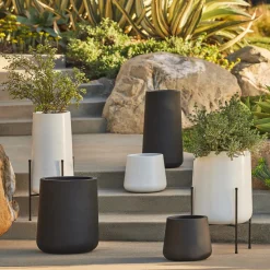 Tuva Wide Indoor/Outdoor Planter Stand - Black
