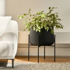 Tuva Wide Indoor/Outdoor Planter Set - Black